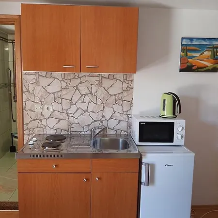 Apartment Maya *